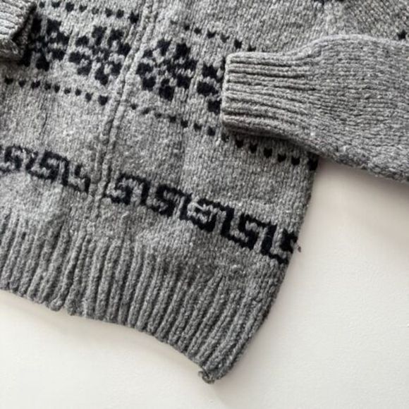 Vintage GAP Hand Knit Cowichan Full Zip Cardigan Sweater Size Medium 90s - Picture 6 of 10